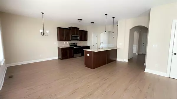 Grovetown, GA 30813,318 KOWETA WAY