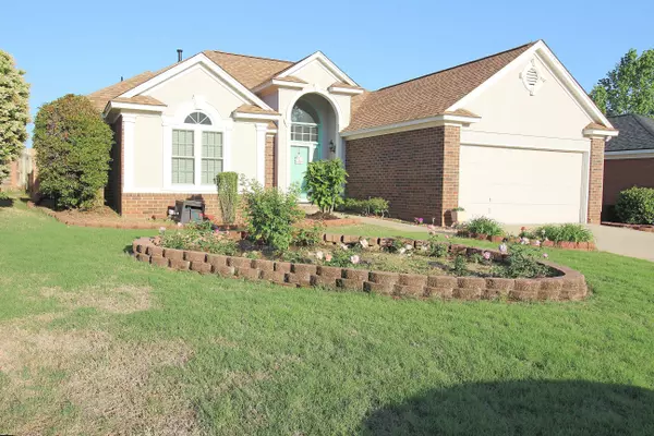 Evans, GA 30809,555 BLUE RIDGE CRSG XING