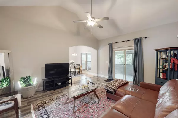 North Augusta, SC 29841,223 THAXTON CT