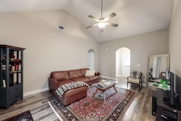 North Augusta, SC 29841,223 THAXTON CT