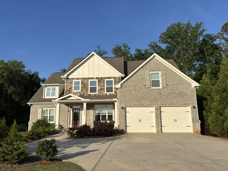 2934 HORSESHOE BEND LN, Bogart, GA 30622