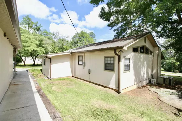 Lincolnton, GA 30817,1321 Leverette AVE