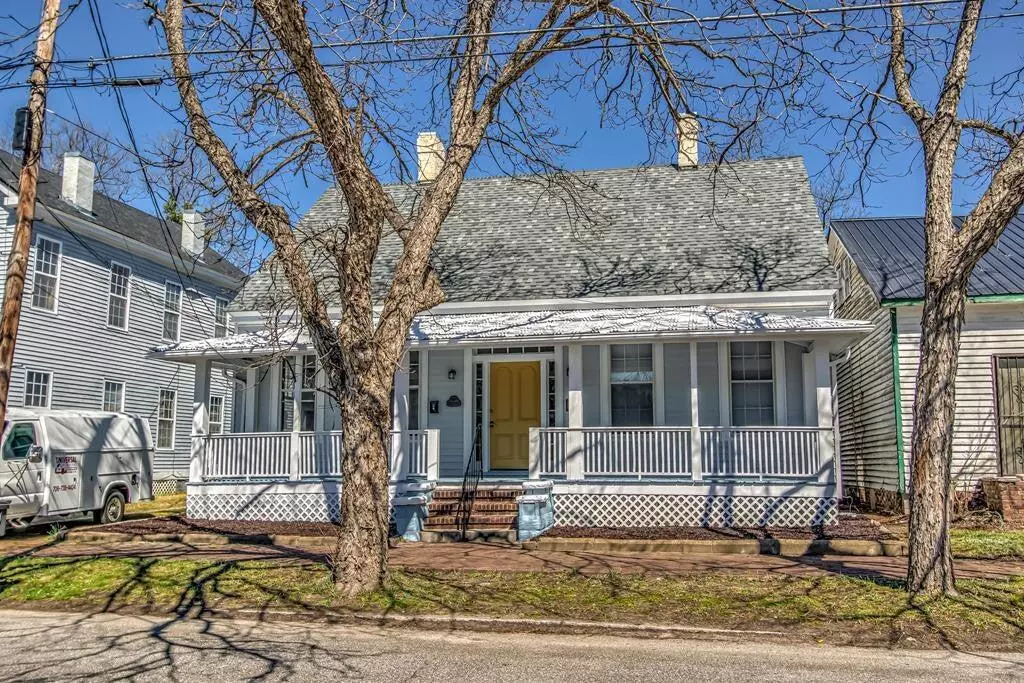 Augusta, GA 30901,305 Walker ST C