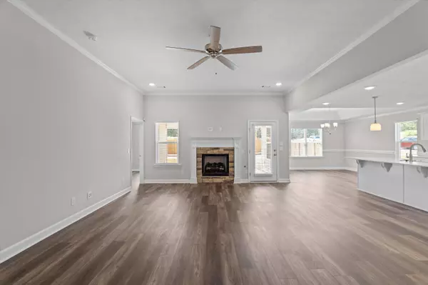 Aiken, SC 29803,8156 Snelling DR