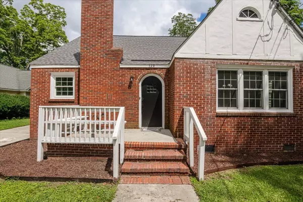 Aiken, SC 29801,328 NE Kershaw ST