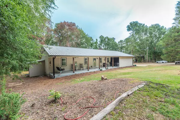 North Augusta, SC 29860,588 Big Branch LN