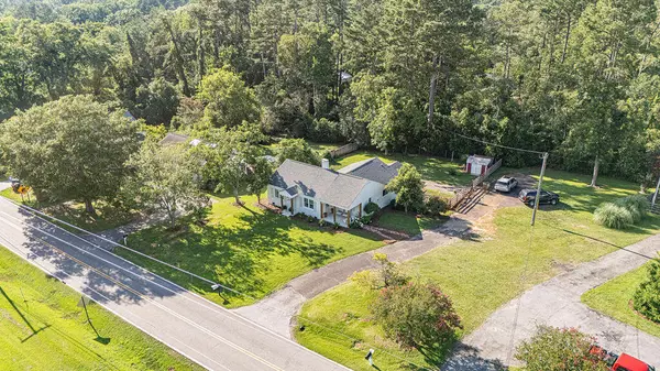 Edgefield, SC 29824,644 Jeter ST