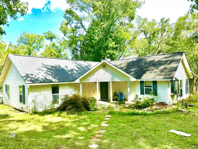 6322 Yelton RD, Appling, GA 30802