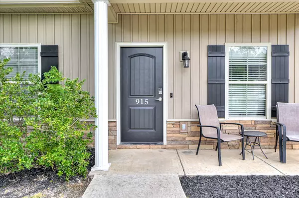 Grovetown, GA 30813,915 Erika LN