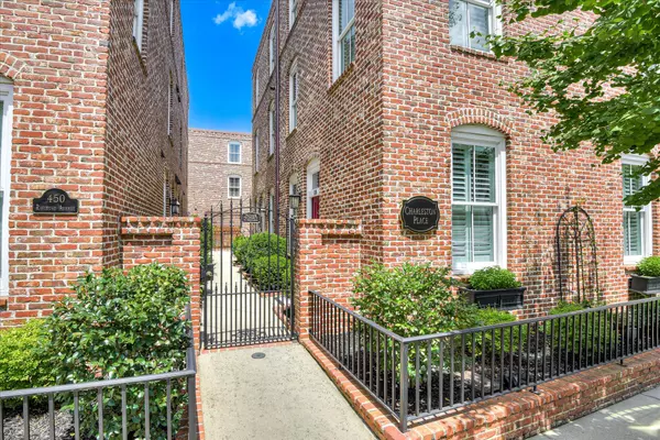 North Augusta, SC 29841,450 Railroad AVE Unit 1b