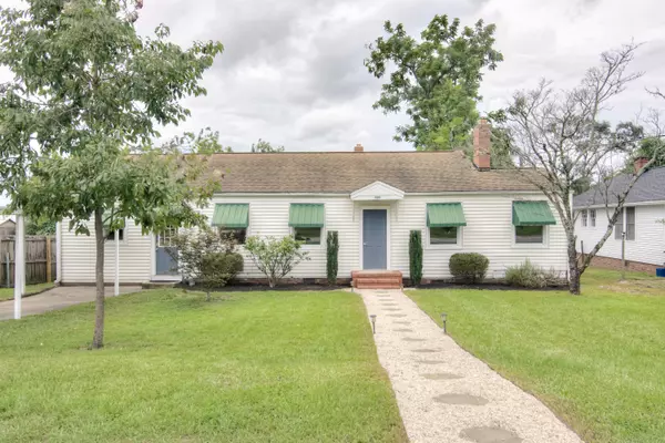 806 Lake AVE, North Augusta, SC 29841