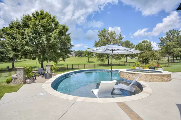 North Augusta, SC 29860,489 Revolutionary WAY