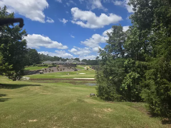110 Old Course LN, Mccormick, SC 29835