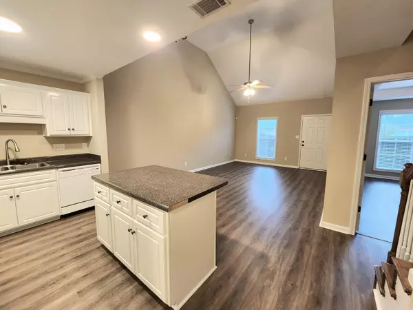 Grovetown, GA 30813,128 Grove Landing CT