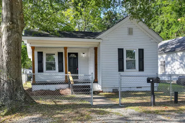 Aiken, SC 29801,221 NE Edgefield AVE