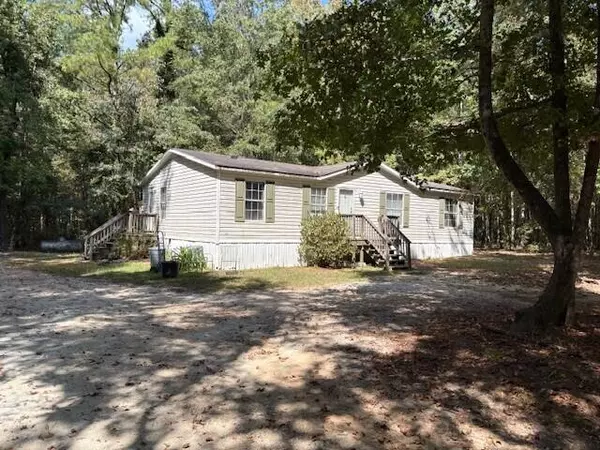 3216 Michelle DR, Appling, GA 30802