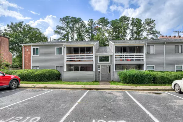 Augusta, GA 30907,1017 Stevens Creek Rd J 207