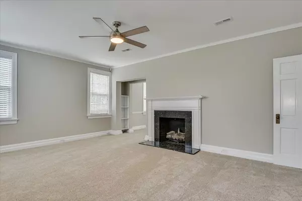 North Augusta, SC 29841,210 Alta Vista AVE