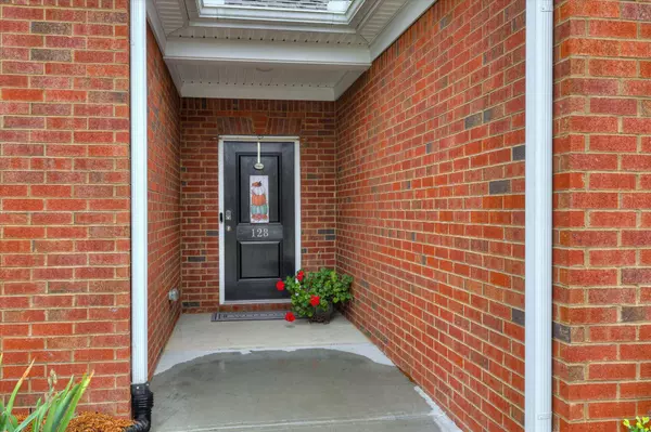 North Augusta, SC 29860,128 Fitzsimmons DR