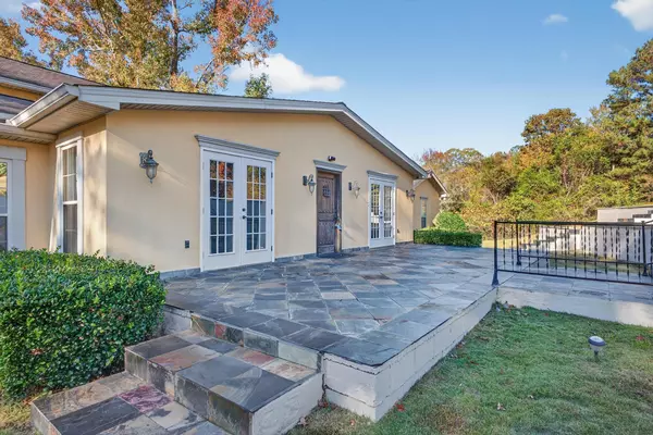 Appling, GA 30802,2362 Pineridge DR