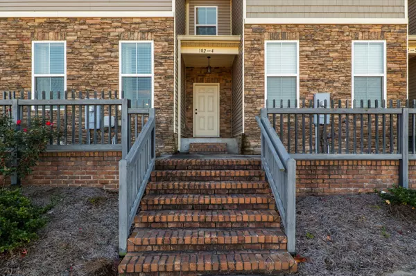 North Augusta, SC 29841,102 Briggs AVE Ste 4