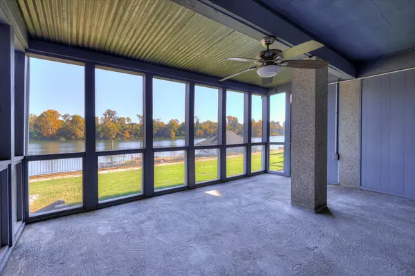 Augusta, GA 30901,722 Riverfront DR