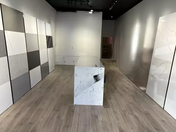 Mccormick, SC 29835,126 N Main ST