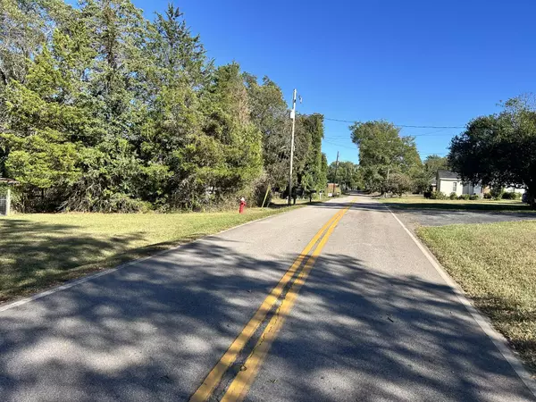 Edgefield, SC 29824,241 Coral ST