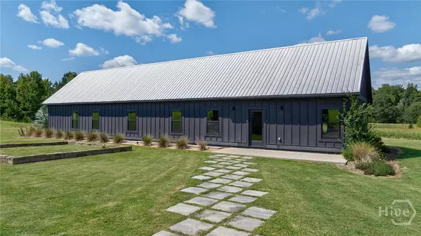 1190 Old Bishop Road RD, Bishop, GA 30621