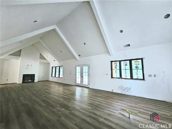 Hull, GA 30646,465 Stone Creek DR