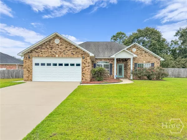 33 Bryan WAY, Hinesville, GA 31313