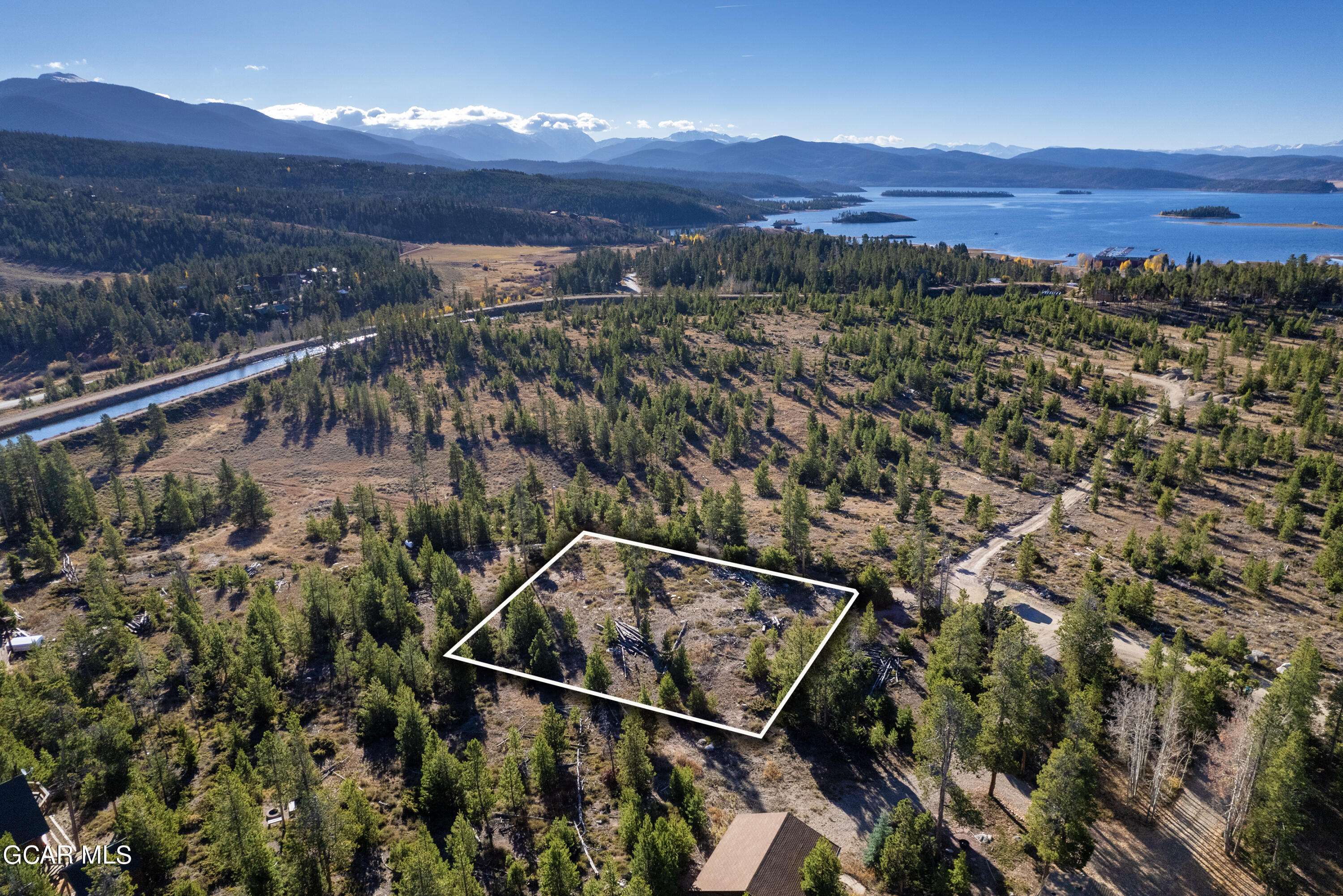 105 GCR 6529,  Grand Lake,  CO 80447