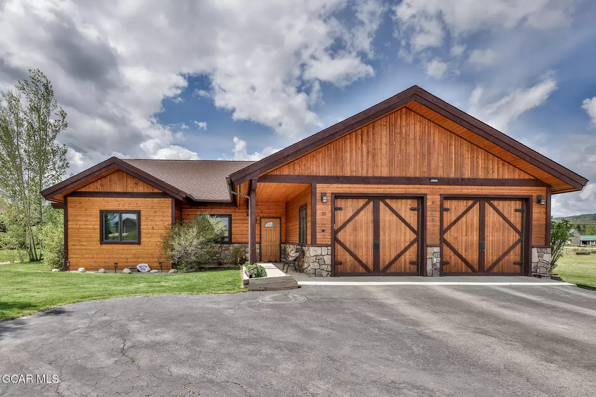 Granby, CO 80446,35 GCR 8945