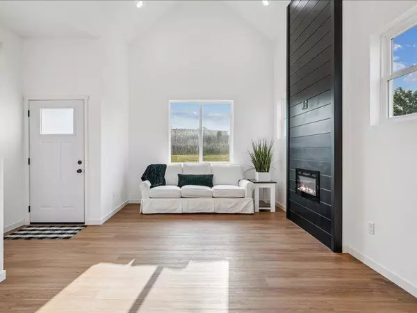 Muscatine, IA 52761,1507 DUNCAN DR.