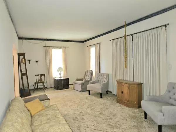 Durant, IA 52747,2098 325TH STREET