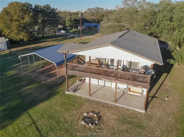 Somerville, TX 77879,1023 Lakeview LN