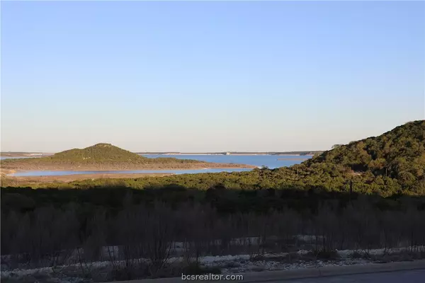3517 Shoreline, Other, TX 76548
