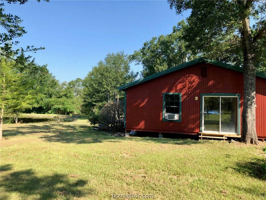 4756 Oakridge, Bedias, TX 77831