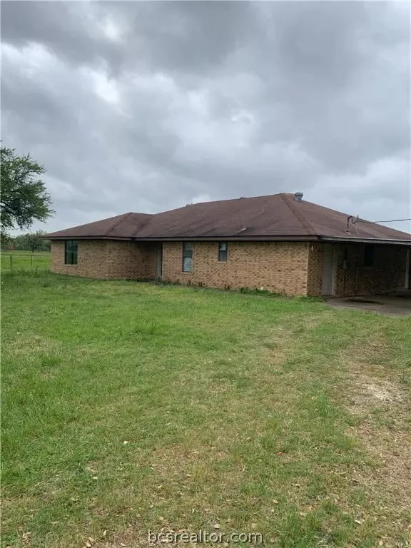 Giddings, TX 78942,4632 133 County Road