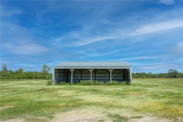 Bedias, TX 77831,30+/- Acres County Rd 140