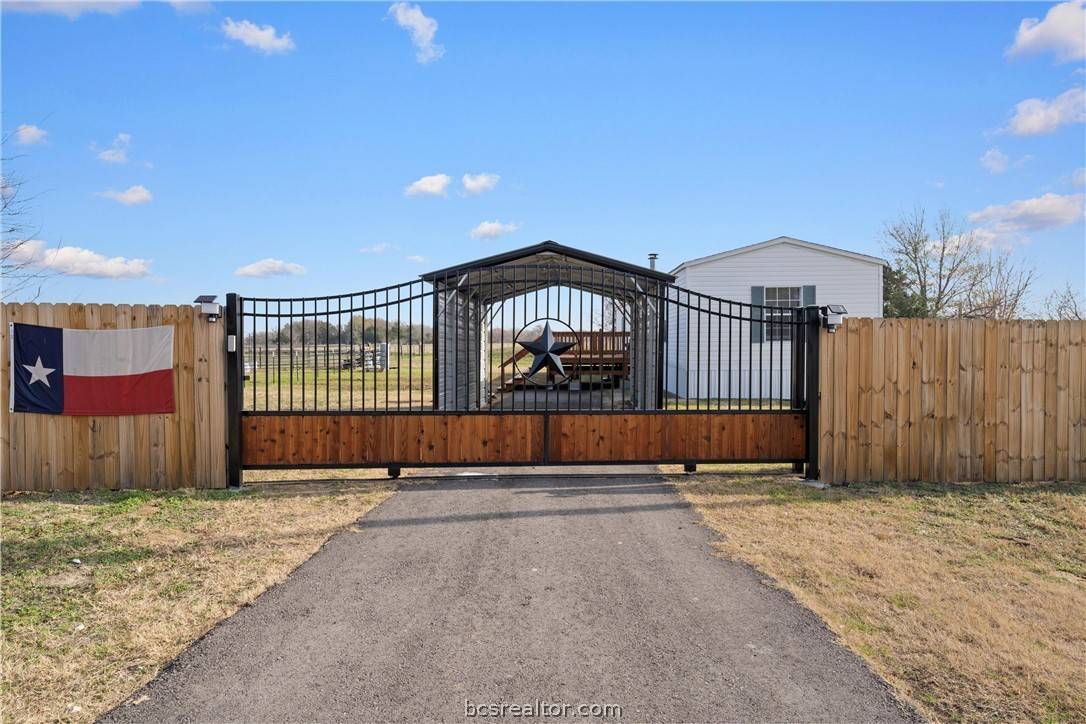 952 Fm 1953, Groesbeck, TX 76642