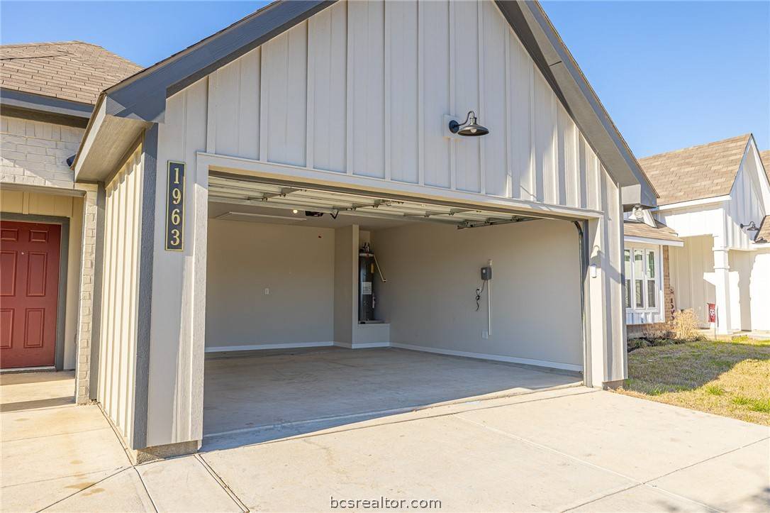 Bryan, TX 77807,1963 Chief ST