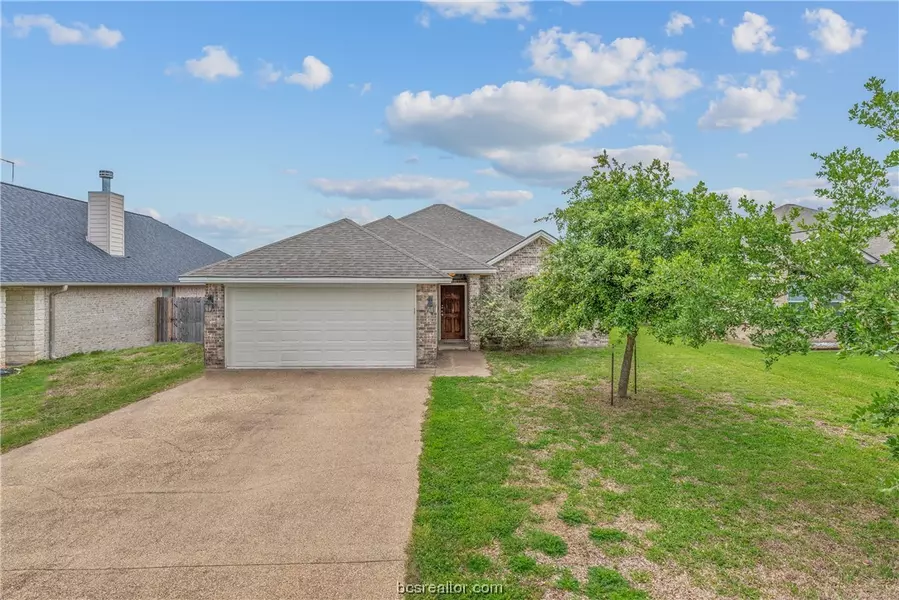 922 Crystal Dove, College Station, TX 77845