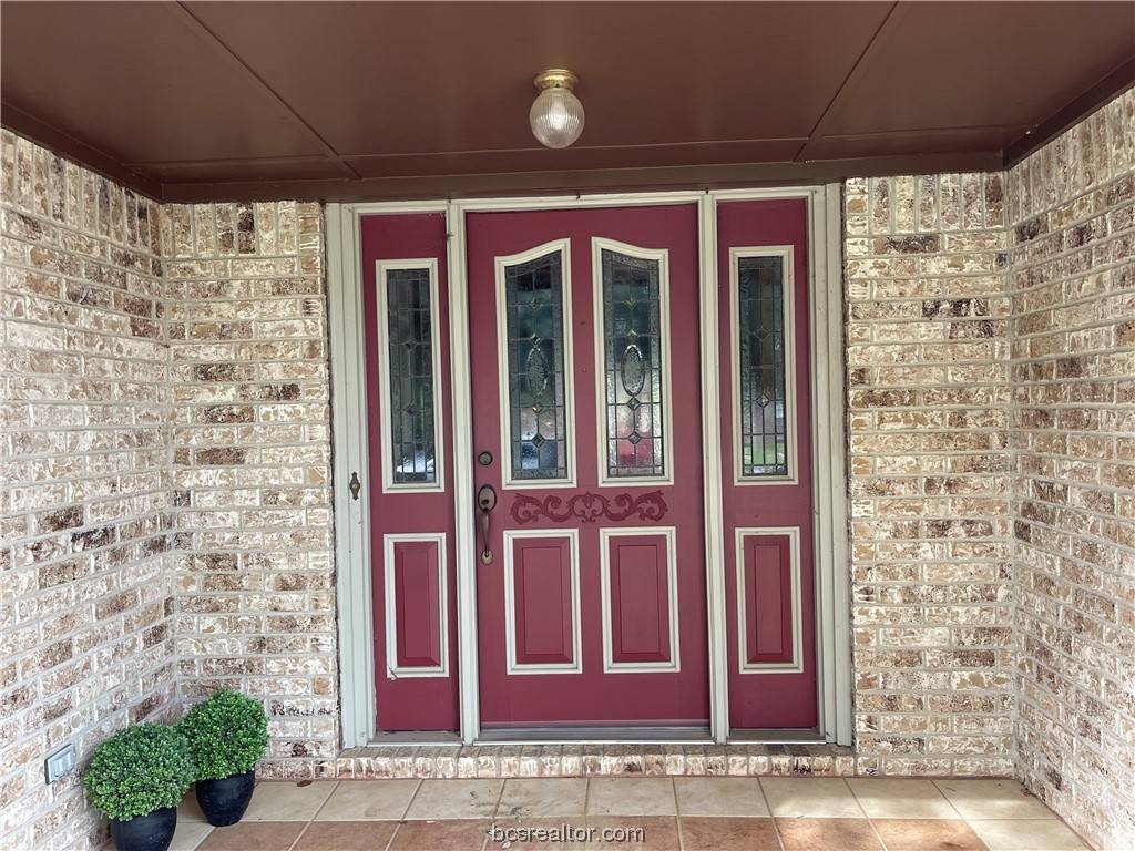 College Station, TX 77845,2809 Mescalero CT