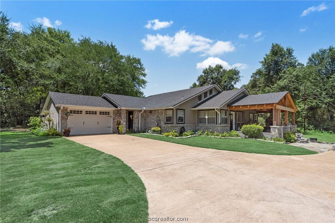 293 Golfview DR N, Hilltop Lakes, TX 77871