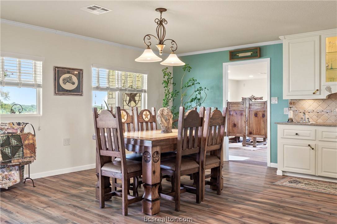 4587 S FM 908, Rockdale, TX 76567