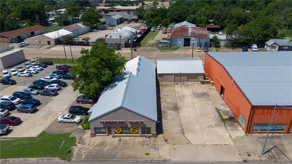 1502 S Texas Ave, Bryan, TX 77802