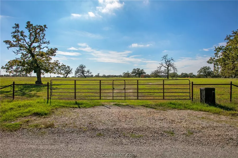 14596 County Road 274, Somerville, TX 77879