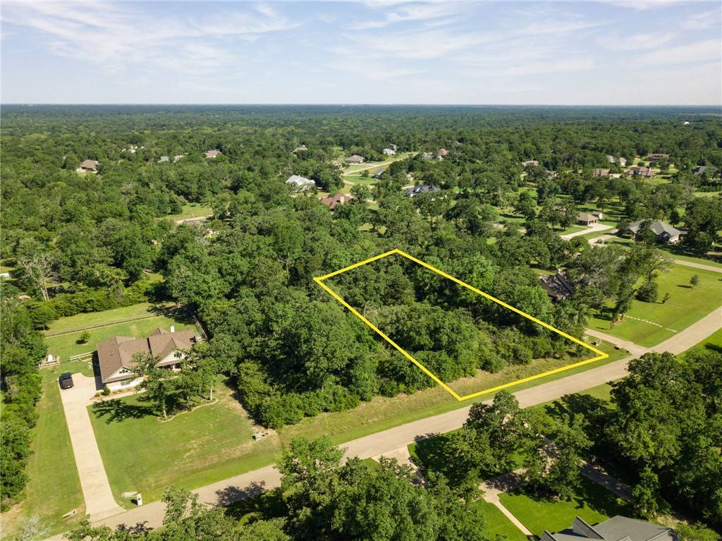 9570 Edinburg TRL, Iola, TX 77861