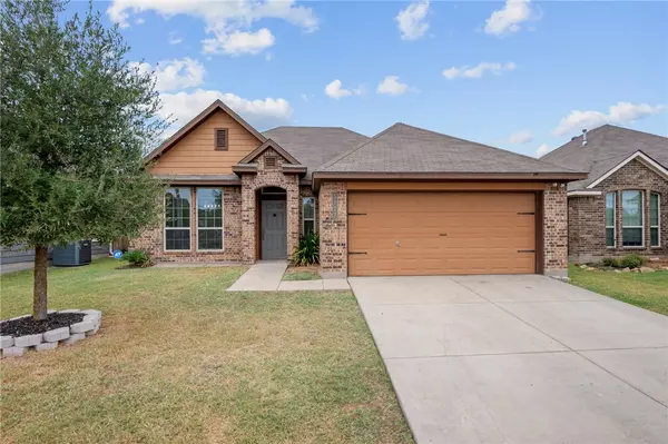 5127 Stewart DR, College Station, TX 77845